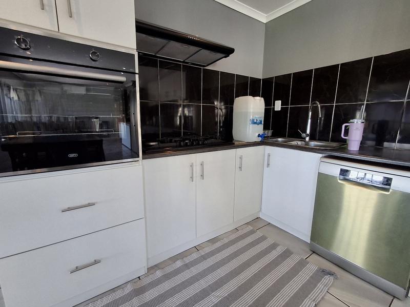 3 Bedroom Property for Sale in Duyker Eiland Western Cape